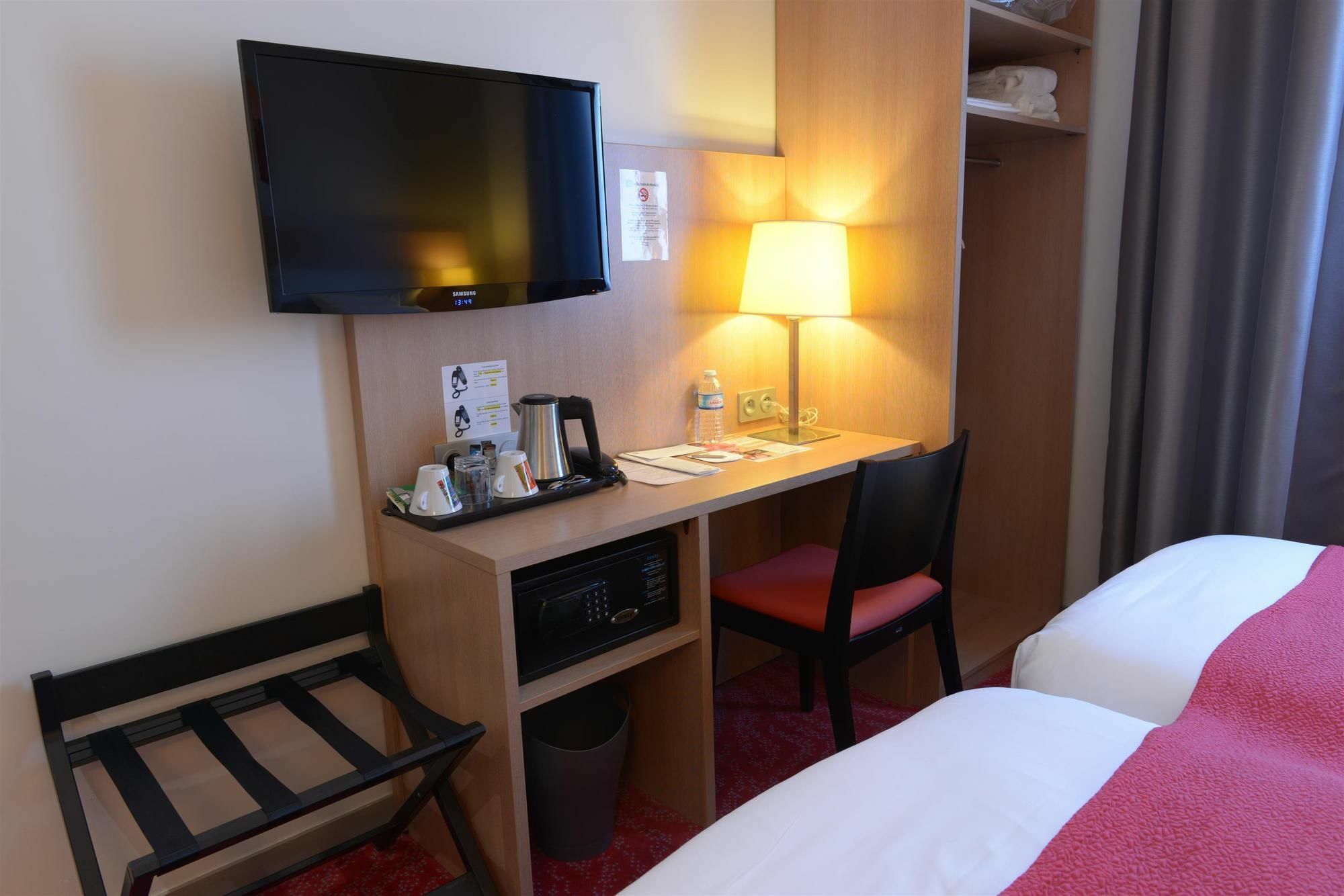 Hotel Ibis Styles Montargis Arboria Pannes Kültér fotó